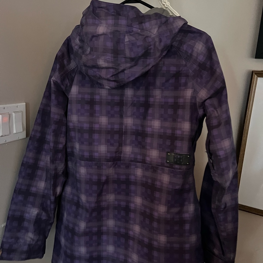 Snowboarding/Winter coat - Picture 5 of 6